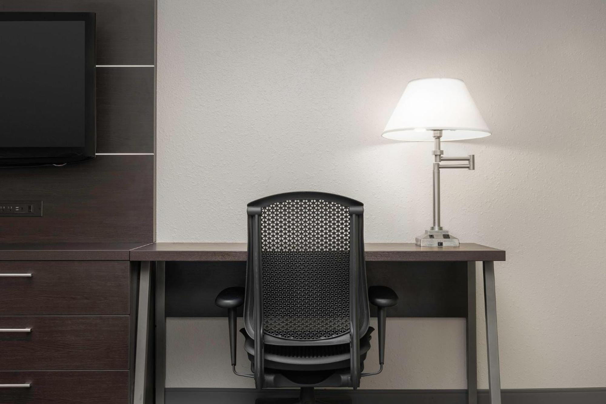 Holiday Inn Express Knoxville-Strawberry Plains By Ihg Bagian luar foto
