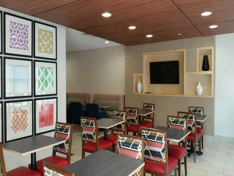 Holiday Inn Express Knoxville-Strawberry Plains By Ihg Bagian luar foto