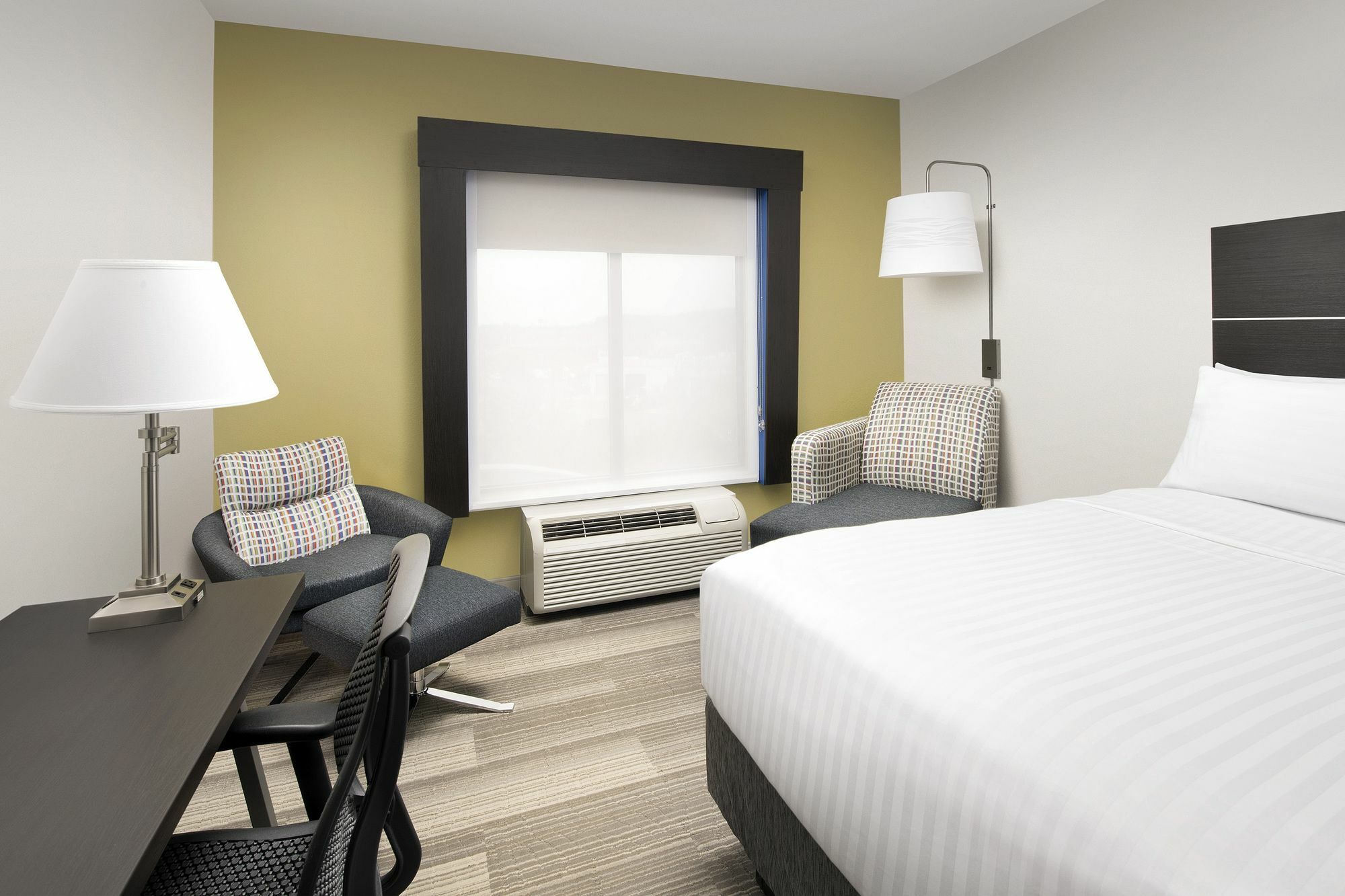 Holiday Inn Express Knoxville-Strawberry Plains By Ihg Bagian luar foto