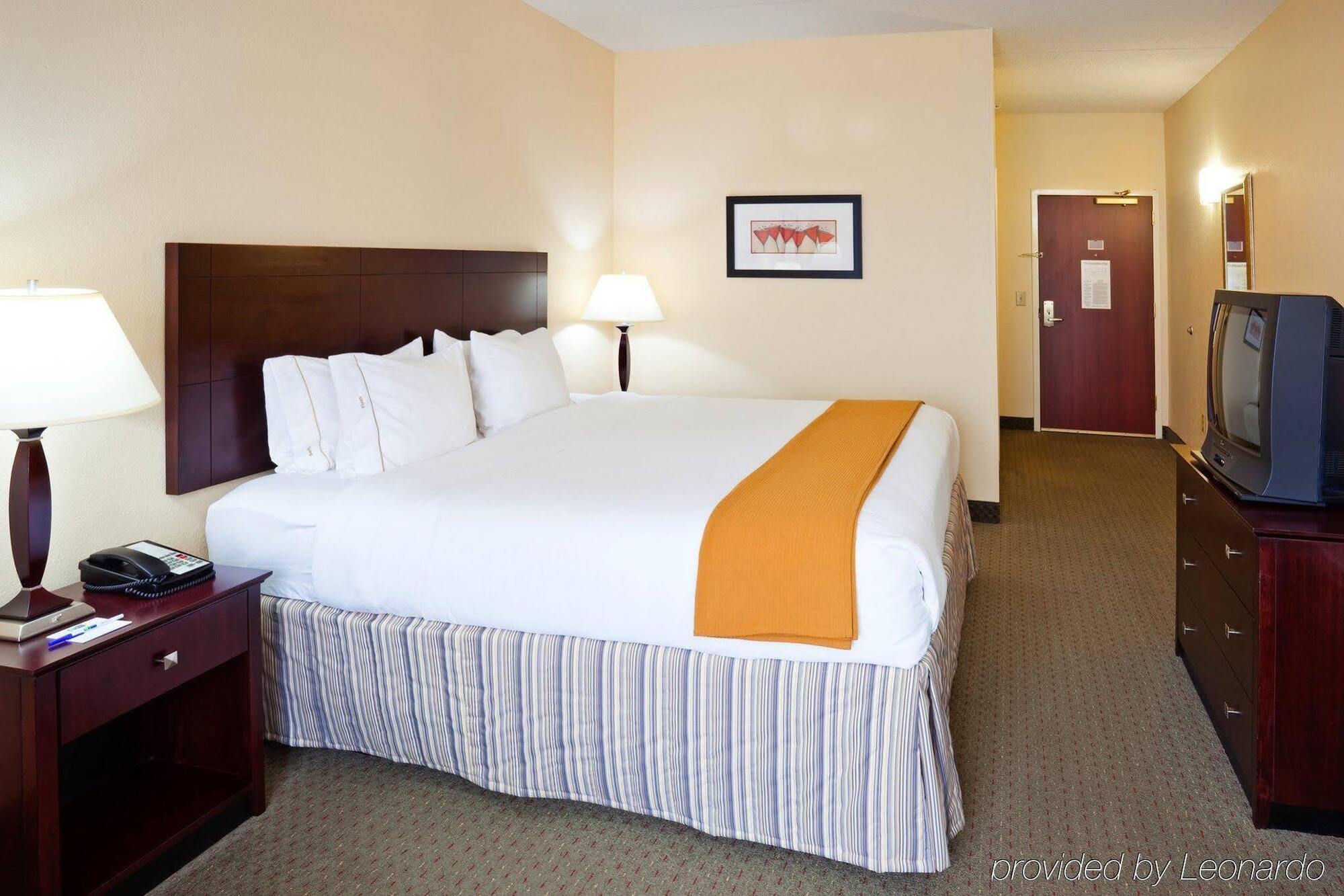 Holiday Inn Express Knoxville-Strawberry Plains By Ihg Bagian luar foto