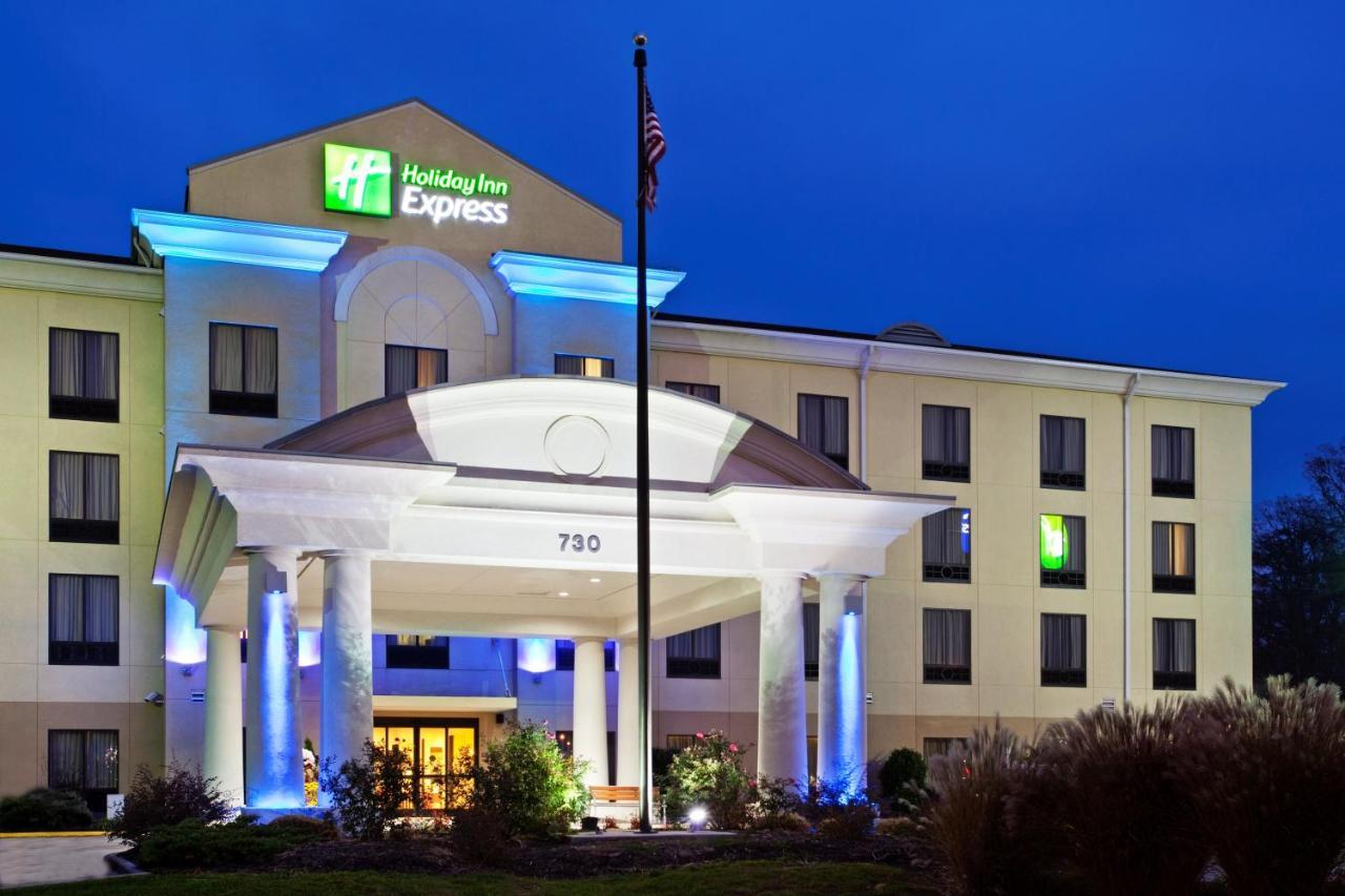 Holiday Inn Express Knoxville-Strawberry Plains, An Ihg Hotel Bagian luar foto